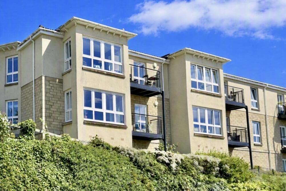 3 bed property in Ardrossan Road, West Kilbride